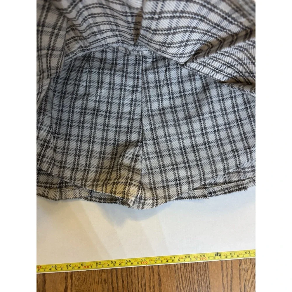 Madden NYC Sz  Xs Wmn Pleated Plaid Mini Skort Beige‎ Brown